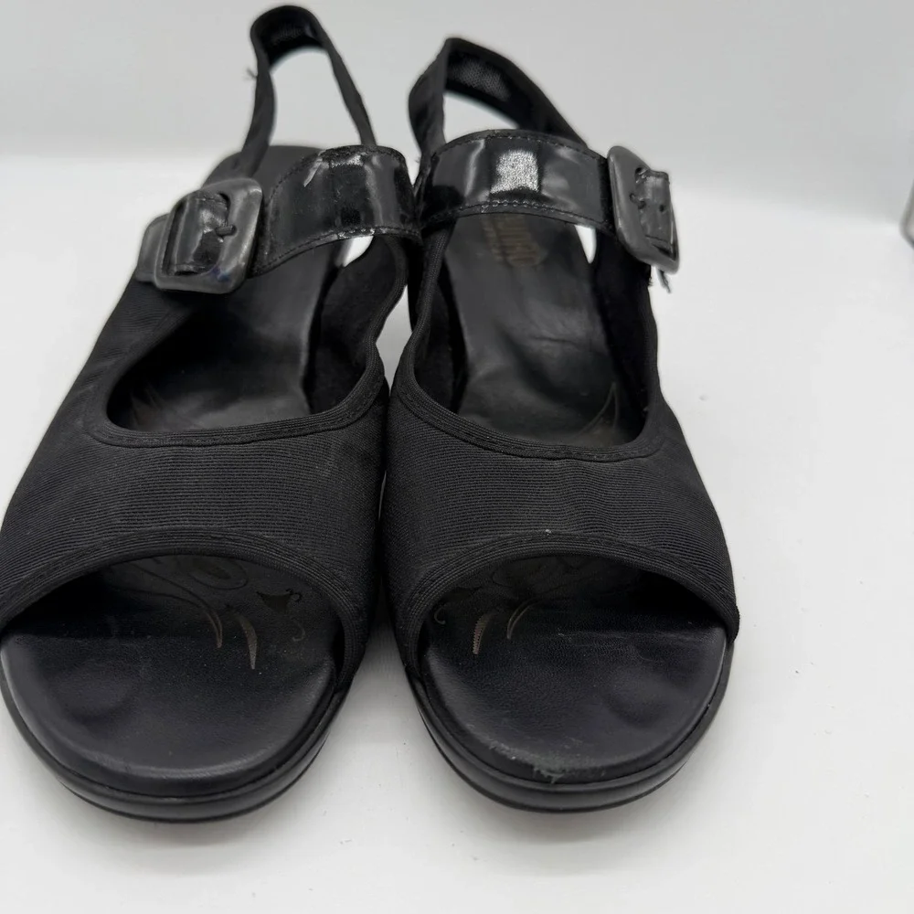 Munro american black